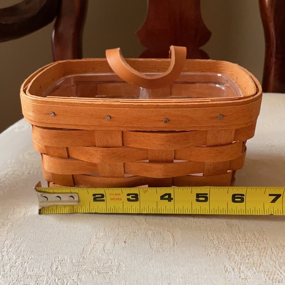 1990 Longaberger Small Key Mail Basket w/insert - Picture 7 of 9